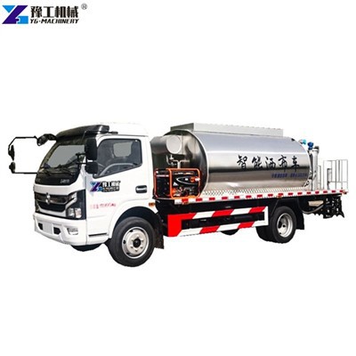 Camion distribuitor asfalt